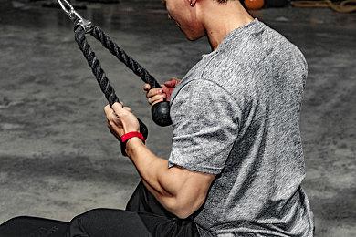 EA SPORTS公开《FIFA 23》封面运动员  KYLIAN MBAPPÉ与SAM KERR